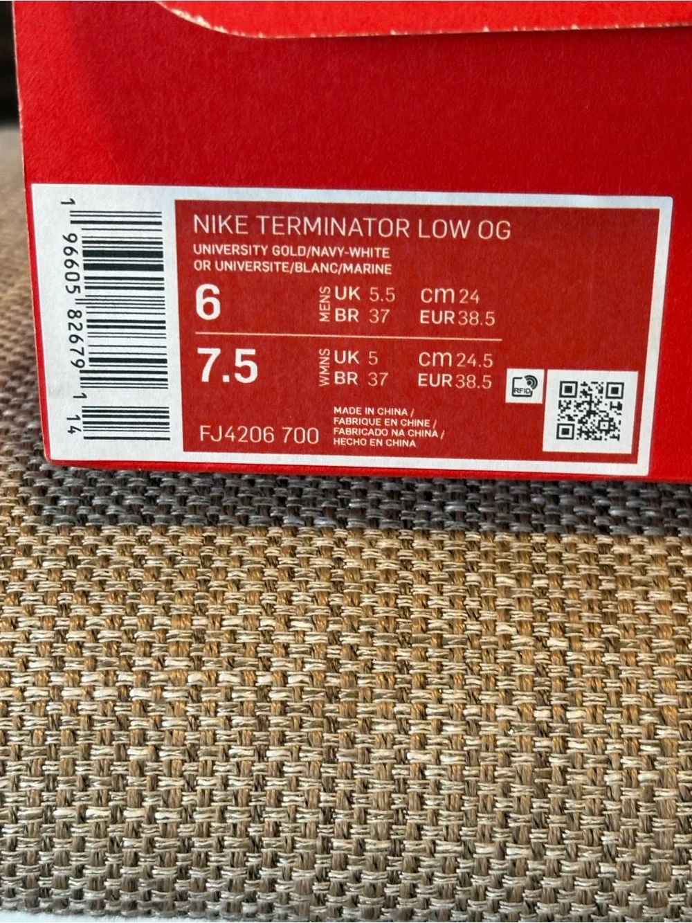 Nike Terminator Low OG Navy and Gold Low-Top Sneakers. Size 6Y/7.5W - Picture 7 of 7